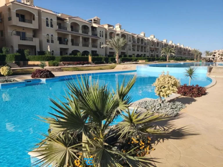 عيوب قرية لاسيرينا العين السخنة